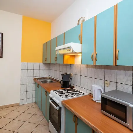 아파트 1 Bedroom Stunning In