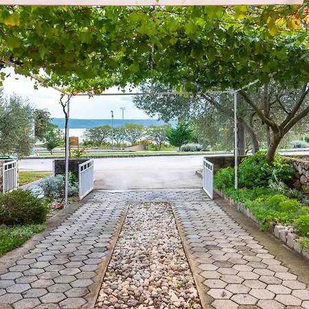 Daire Amazing In With Kitchen Jasenice (Zadar)